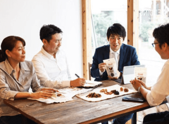 【食品バイヤーの未経験求人どこで探す?】有名転職サービス3社比較でどこが1番良いか調査